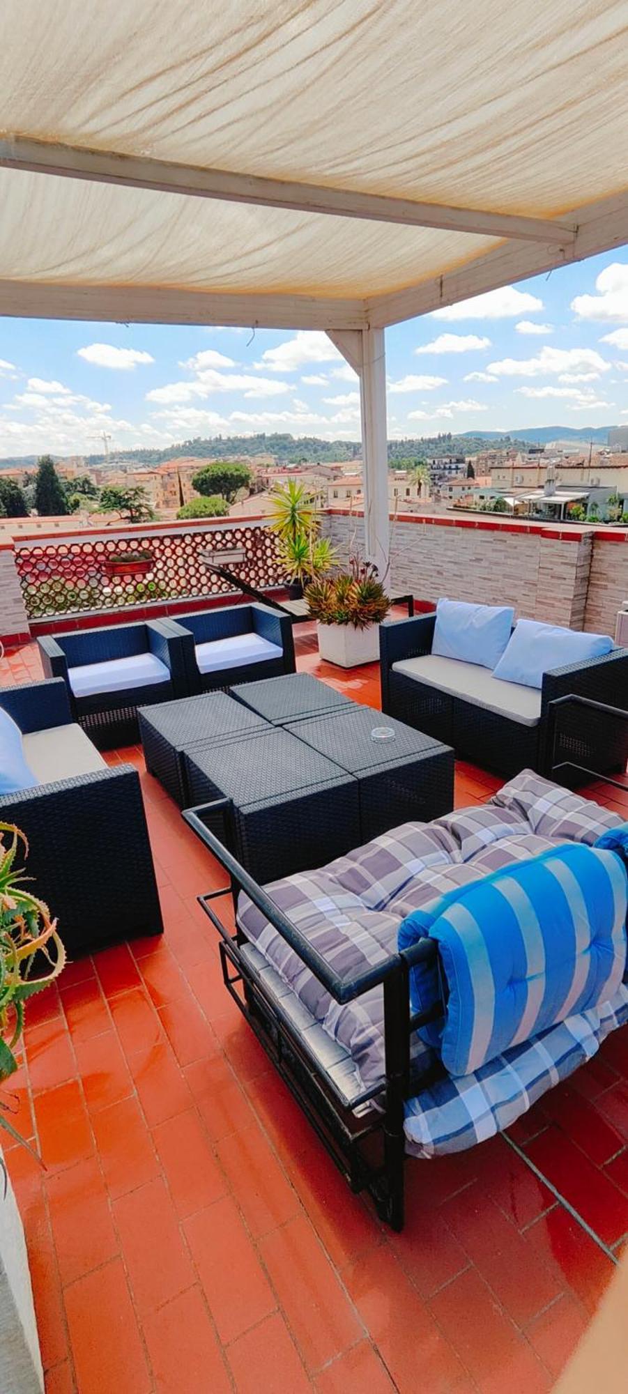 Panoramic Luxury Little Penthouse Apartment ฟลอเรนซ์ ภายนอก รูปภาพ